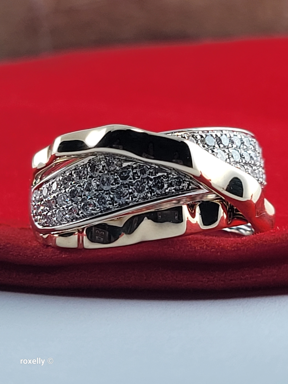 $5000 Effy 14K Two-Tone Gold CTW 0.38 Diamonds Crossover Band Ring Size 6.5